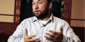 Тимур Бекмамбетов возьмет под опеку девочку-зомби Тимур Бекмамбетов возьмет под опеку девочку-зомби