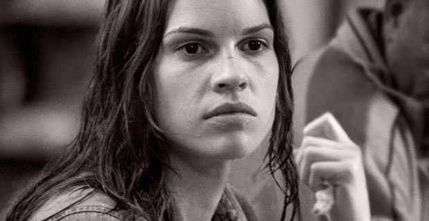 Хилари Суэнк