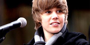 Марк Уолберг продюсирует фильм с участием Джастина Бибера Марк Уолберг продюсирует фильм с участием Джастина Бибера