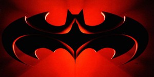 Бэтмен дорожает Бэтмен дорожает