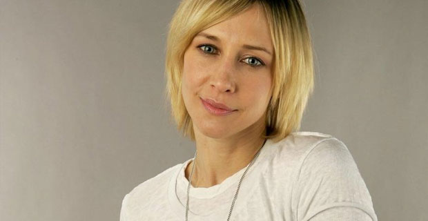 Вера Фармига