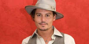 Джонни Депп отбирает хлеб у гримеров