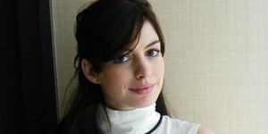 Энн Хэтэуэй беременна Энн Хэтэуэй беременна