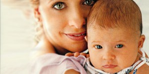 Сара Мишель Геллар стала мамой