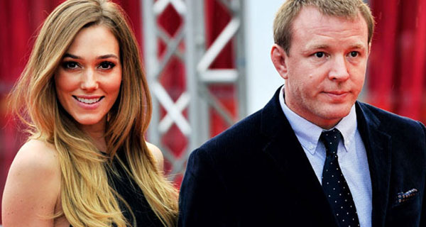 Джеки Эйнсли и Гай Ричи