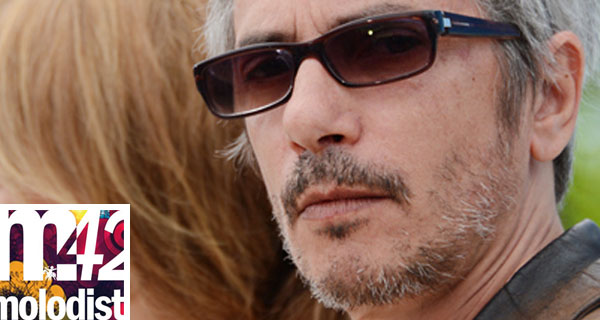 Леос Каракс