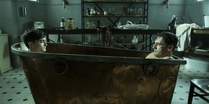 В экранизации Булгакова Дэниэл Рэдклифф моется с мужчиной В экранизации Булгакова Дэниэл Рэдклифф моется с мужчиной