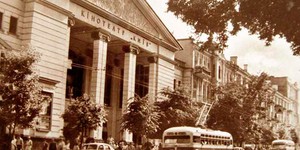 Один из старейших столичных кинотеатров отмечает юбилей Один из старейших столичных кинотеатров отмечает юбилей