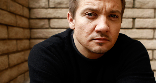 Джереми Реннер