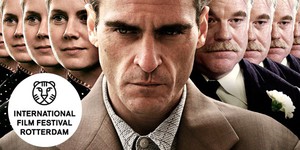 Зомби и тучный отец-вымогатель претендуют на награды в Роттердаме