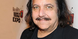 Легенда порноиндустрии Рон Джереми при смерти 