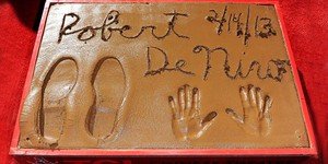 Де Ниро «наследил» на Голливудском бульваре