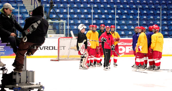 Кадр со съемок сериала «Молодежка»