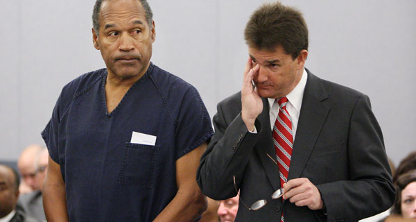 О. Дж. Симпсон и адвокат Йель Галантер  