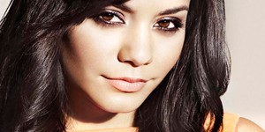 Ванесса Энн Хадженс объявит войну пришельцам