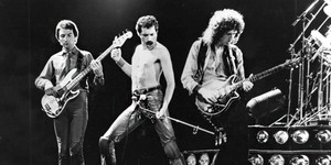 Музыканты Queen хотят, чтобы Фредди Меркьюри играл гей