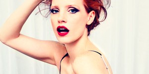 Джессика Честейн и Ванесса Редгрейв отправляются в психушку