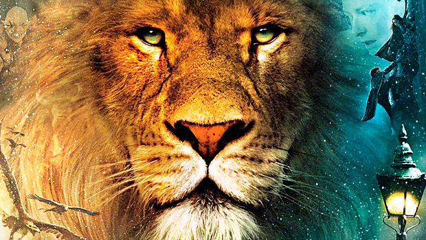 фрагмент постера к фильму «Хроники Нарнии: Лев, колдунья и волшебный шкаф	» 