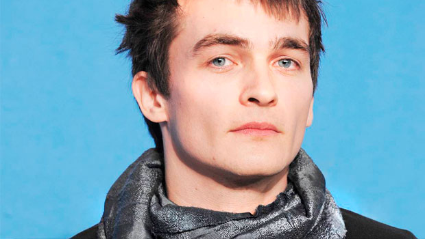 Руперт Френд