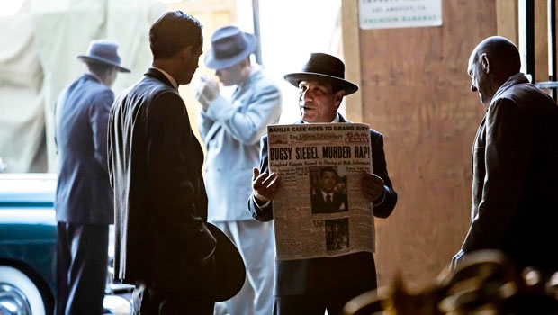 кадр с сериала «Город гангстеров»