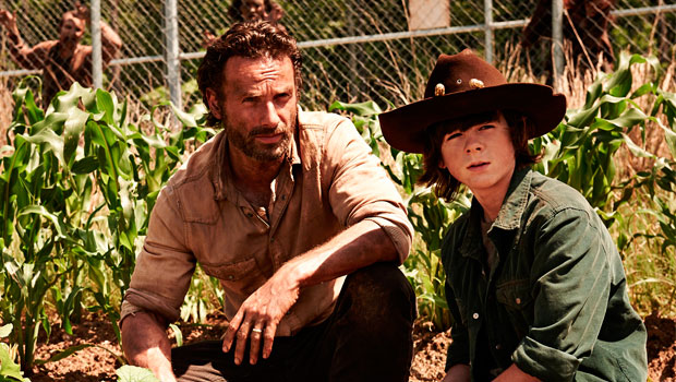 кадр с сериала «Ходячие мертвецы»