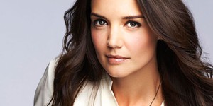 Кэти Холмс снимется в сериале, похожем на «Жестокие игры»