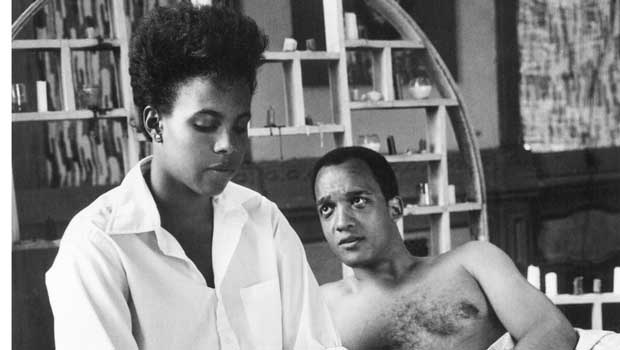 кадр из фильма "Ей это нужно позарез"