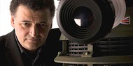 Стивен Моффат хочет объединить «Шерлока» и «Доктора Кто»