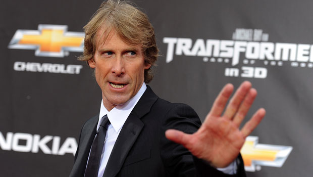 режиссер Майкл Бэй