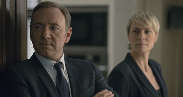 кадр из сериала «Карточный домик»