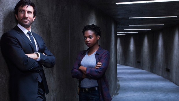 кадр из сериала "Powers"