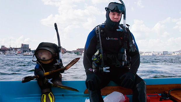 кадр из фильма "Третий лишний 2"