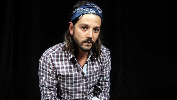 актер Диего Луна