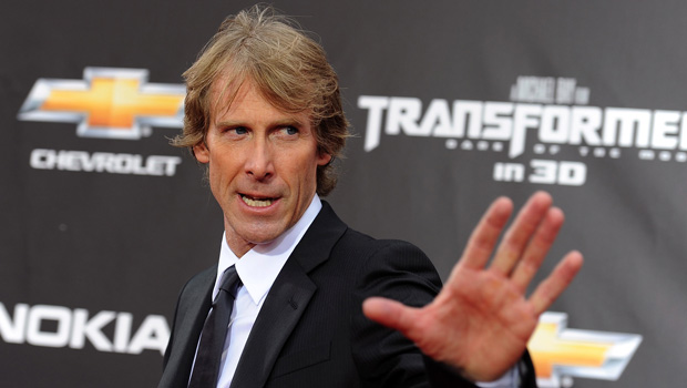 режиссер Майкл Бэй