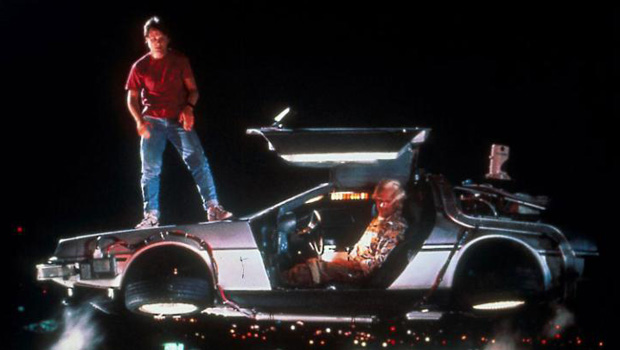 кадр из фильма "Назад в будущее"