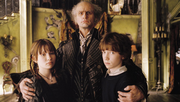 кадр из фильма "33 несчастья"