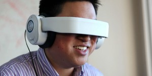 Кинотеатр будущего: новый гаджет проецирует фильмы в глаз