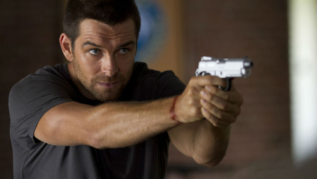 Энтони Старр в роли Лукаса Худа, главного героя "Банши"