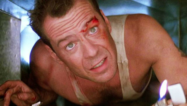 Брю Уиллис в первом "Крепком орешке" 1988 года