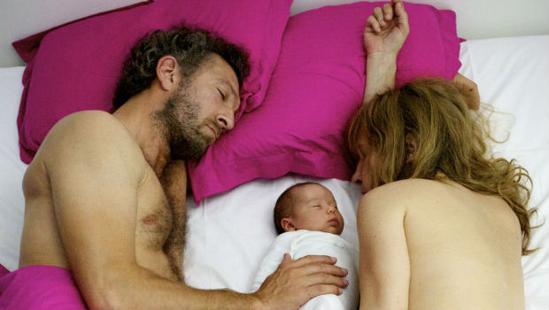 Венсан Кассель и Эмманюэль Берко в фильме "Мой король"