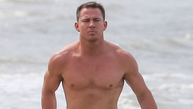 Ченнинг Татум выходит из воды