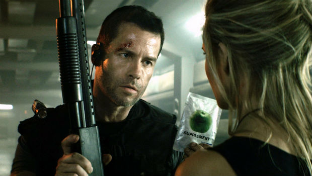 кадр в фильме "Напролом"