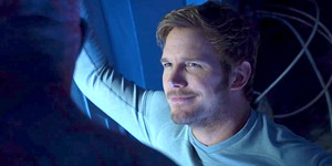 Женщина писала смс на «Стражах Галактики 2» и получила за это судебный иск Женщина писала смс на «Стражах Галактики 2» и получила за это судебный иск