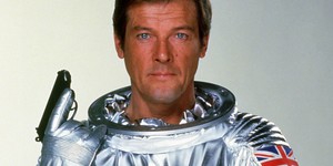 Умер Роджер Мур, исполнитель роли Джеймса Бонда Умер Роджер Мур, исполнитель роли Джеймса Бонда