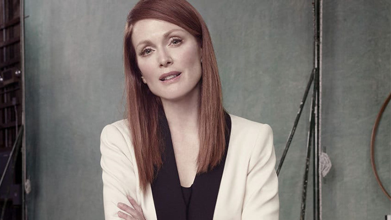 Джулианна Мур