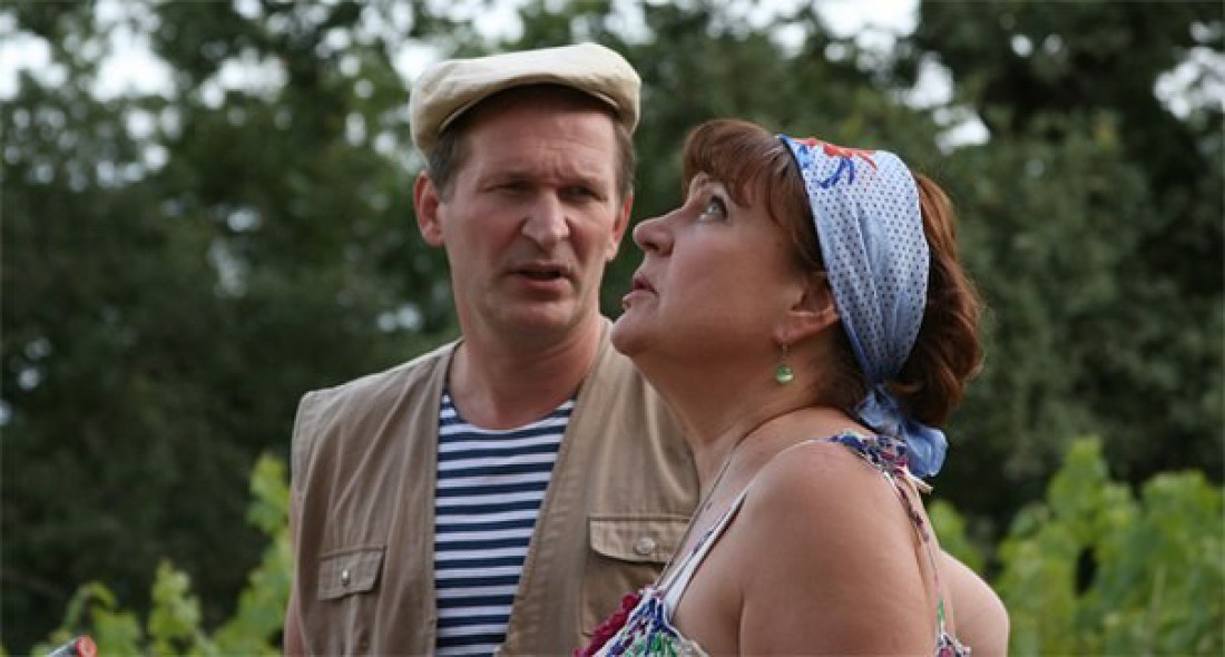 кадр из сериала "Сваты"