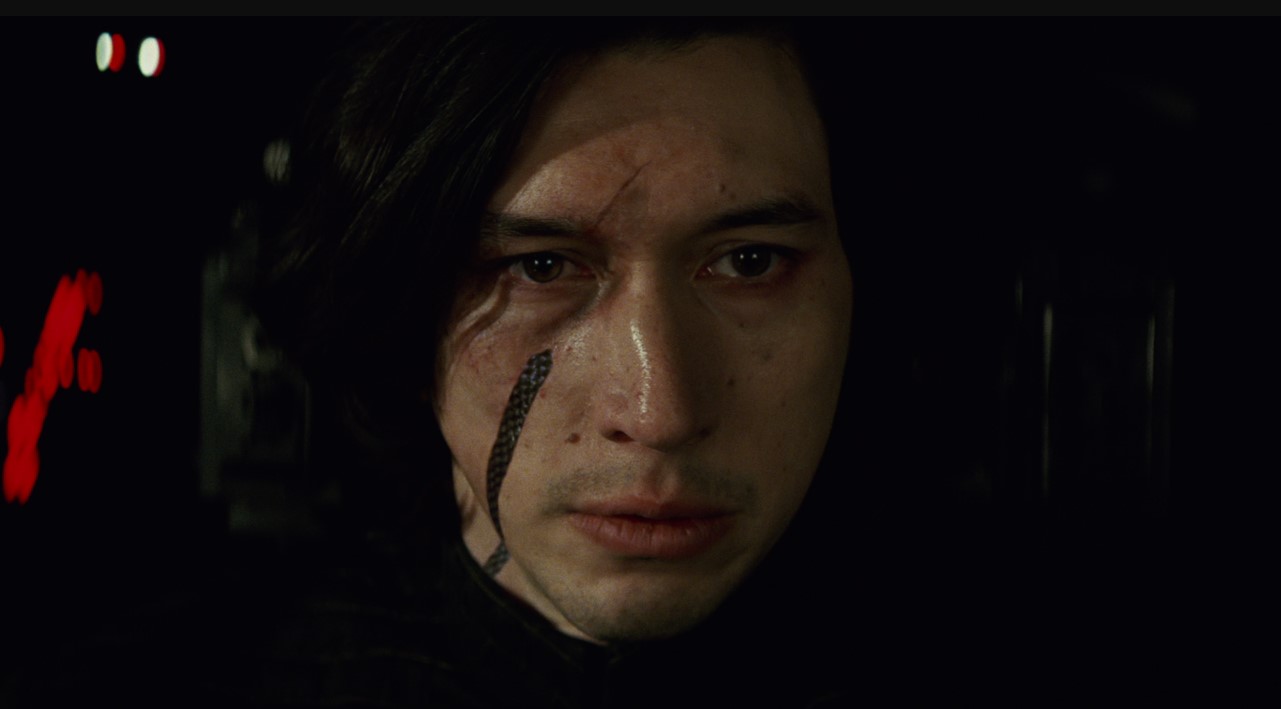 Адам Драйвер в образе Кайло Рена