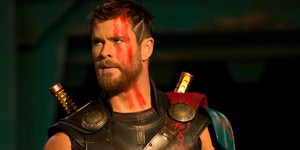 Крис Хемсворт завязывает с образом Тора