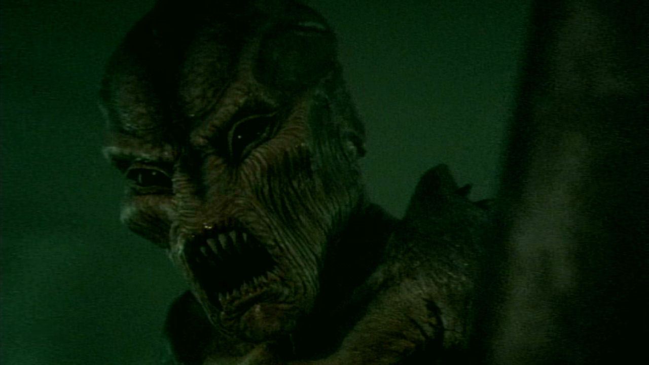 Кадр из сериала "Томминокеры" 1993 года 