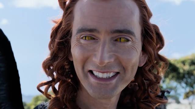 Кадр из трейлера сериала "Благие знамения"